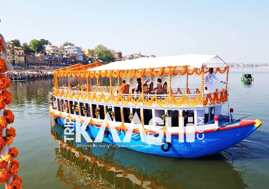 Ganga Aarti Boat Ride Booking – Spiritual Experience with TripKaashi
